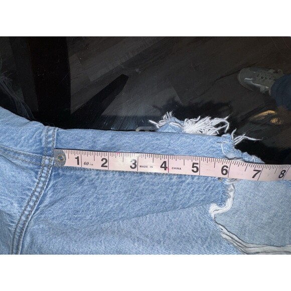 Abercrombie & Fitch Curve Love High Rise Loose Cutoff Denim Shorts Size 32 - Picture 8 of 13